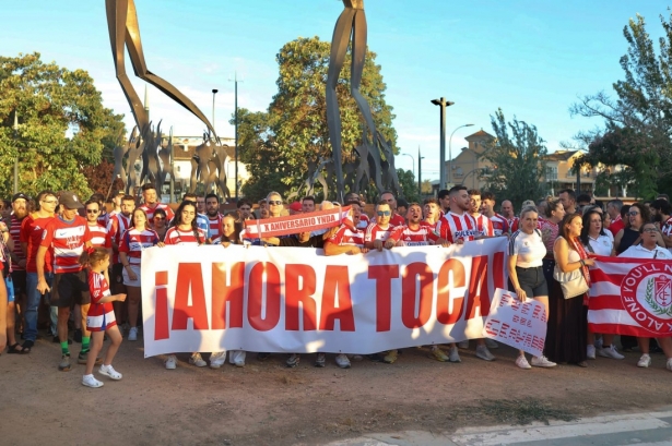 La afición protestó por la situación del club (GPMEDIA) La afición protestó por la situación del club (GPMEDIA)