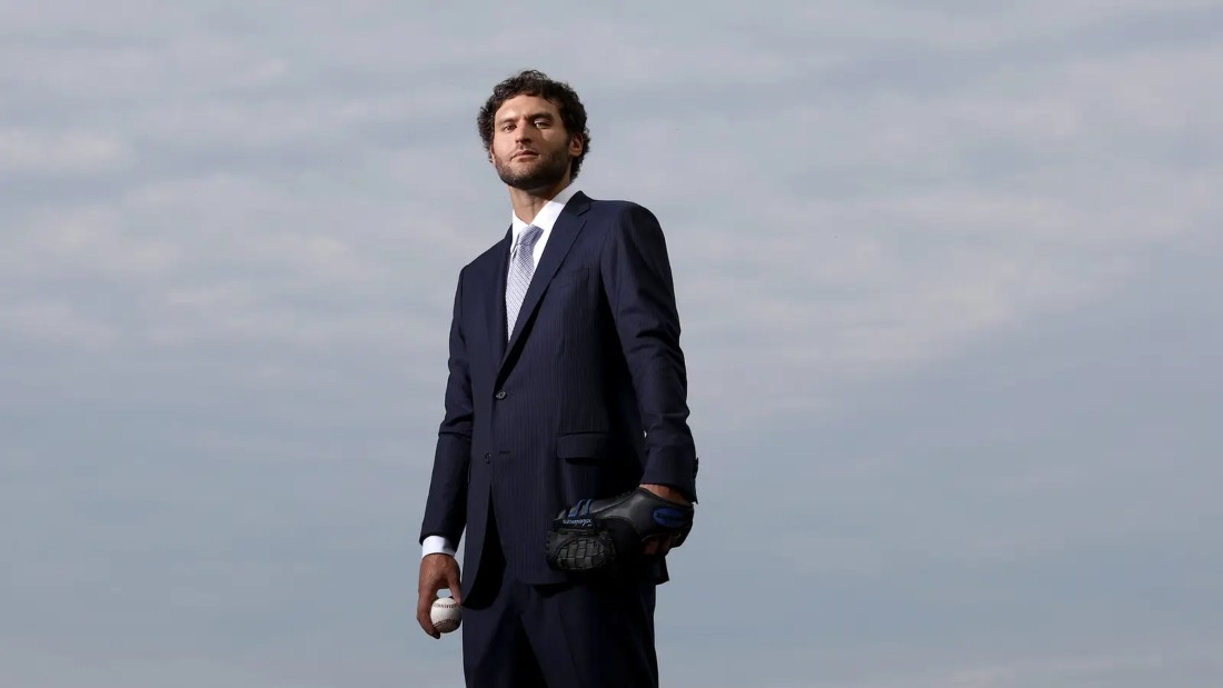 Michael Schwimer espera tomar pronto el control del club 