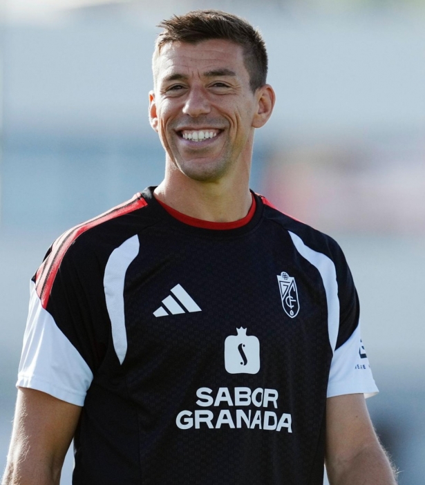Alcaraz ha destacado la ilusión de los más jóvenes (GRANADA CF) Alcaraz ha destacado la ilusión de los más jóvenes (GRANADA CF)