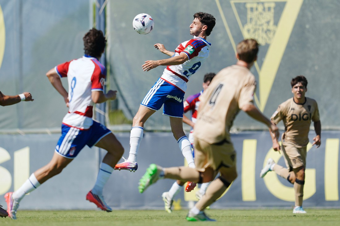 Marqués ha jugado sus primeros minutos con la camiseta del Granada (GRANADA CF)