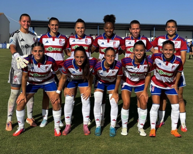 Las rojiblancas lucharán por la Copa Andalucía (GRANADA CF)