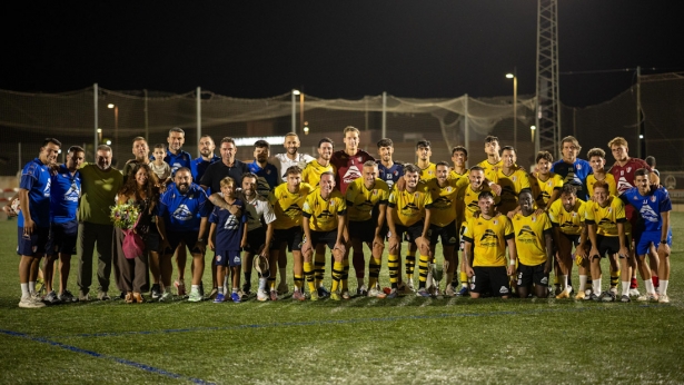El Arenas de Armilla venció su trofeo (ARENAS DE ARMILLA)
