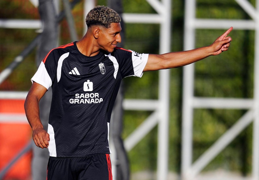 Owen ha debutado antes de superar la mayoría de edad (GRANADA CF)