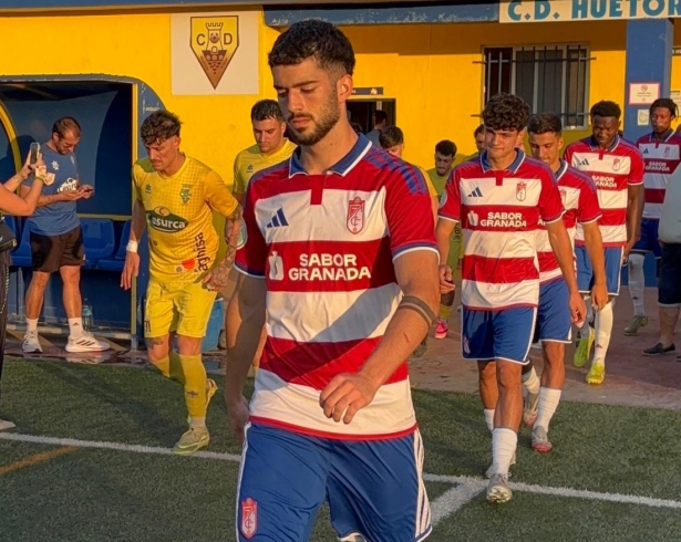El Recre encajó una nueva derrota (GRANADA CF)
