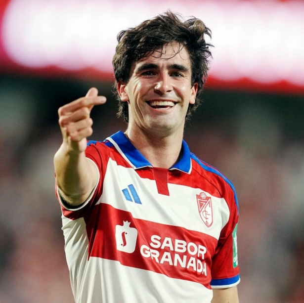 Alemañ inauguró su cuenta goleadora de la temporada (GRANADA CF) Alemañ inauguró su cuenta goleadora de la temporada (GRANADA CF)
