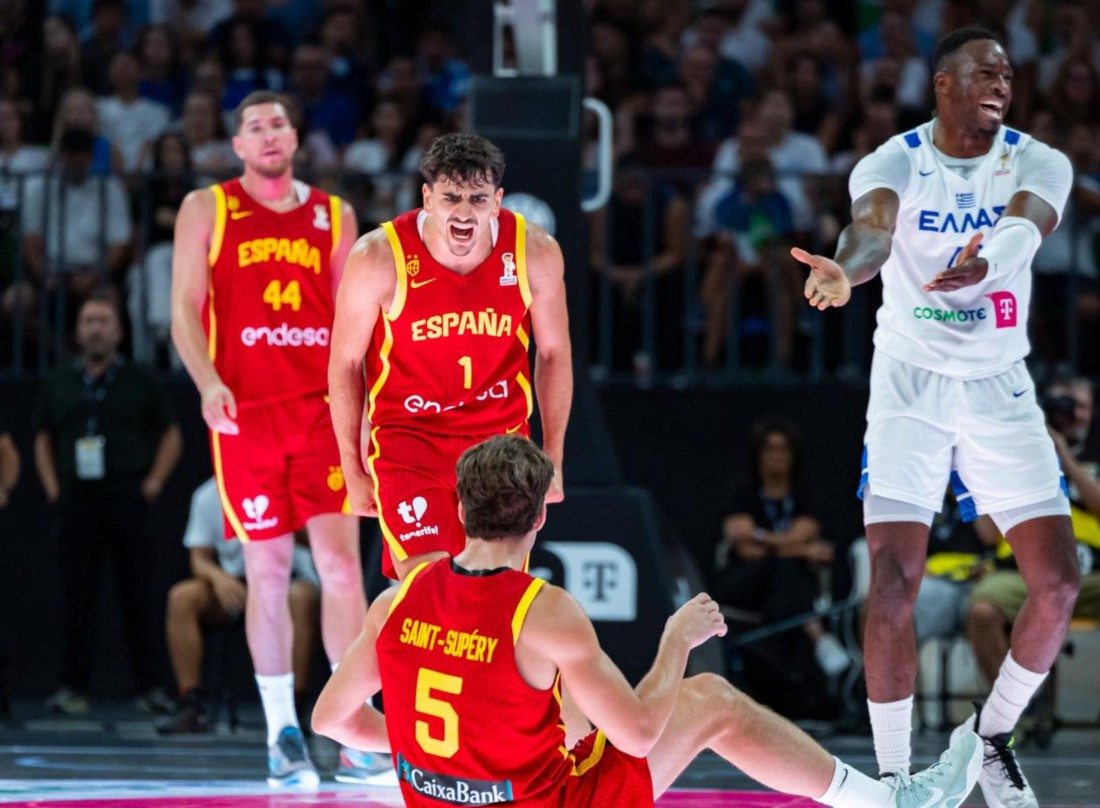 Cárdenas repartió ocho asistencias ante Grecia (FEB)
