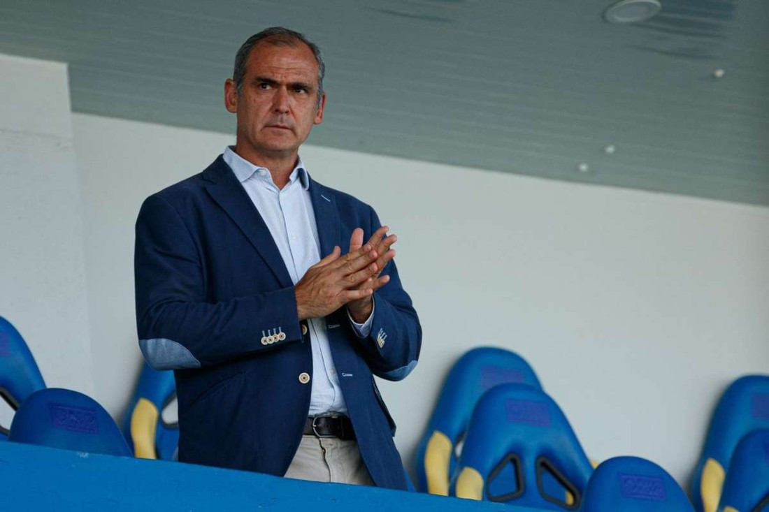 Beristain toma las riendas del Granada de forma oficial