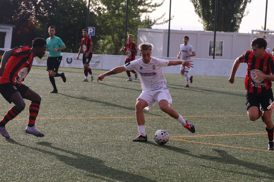 El Atlético Monachil se medirá al Gabia en la Copa Provincial (MANU LÓPEZ/ATLÉTICO MONACHIL)