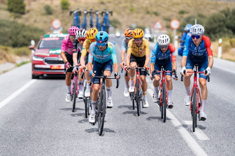 (LA VUELTA)