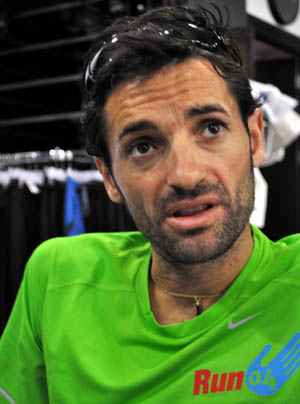Paquillo Fernández en su tienda Run`04 (UBRIC)