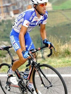 Juanmi Mercado disputando la Vuelta 2005 Juanmi Mercado disputando la Vuelta 2005
