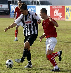 Juanma Pérez en una acción del partido (EUROPASUR.ES) Juanma Pérez en una acción del partido (EUROPASUR.ES)