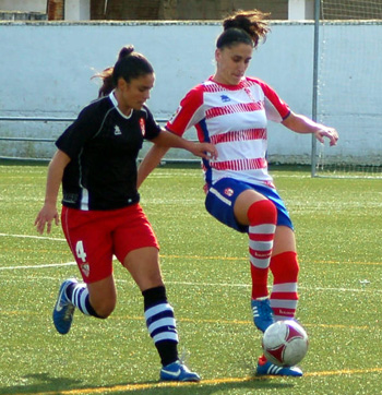 Rivi, durante el partido disputado ante el Sevilla B. (GABRIEL R. LÁZARO)