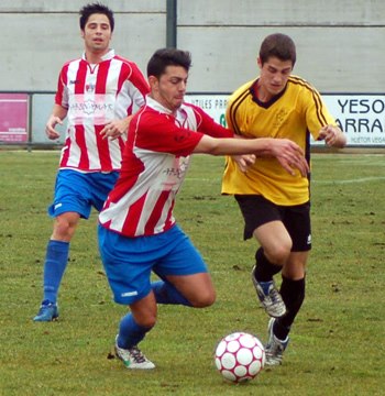 El Atletismo Padul recibe al Huétor, un choque para luchar Por la permanencia (LÁZARO)