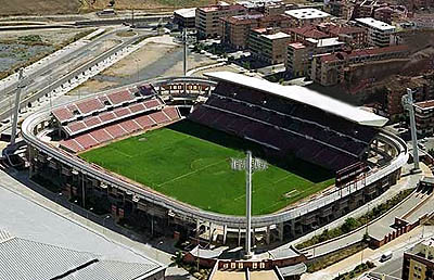 Vista aérea del Estadio Municipal `Nuevo Los Cármenes` en el Zaidín (GRJ)