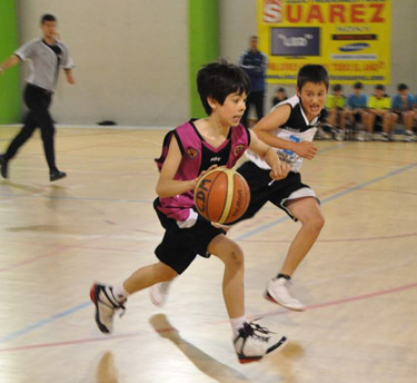 Maristas y Fundación CB Granada disputarán la final 