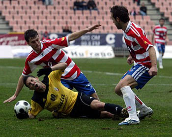 Diogo Fonseca en una acción del partido (GRANADACF.ES) Diogo Fonseca en una acción del partido (GRANADACF.ES)