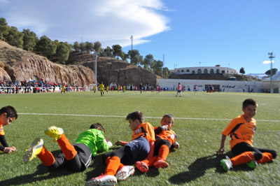 Los niños tendran una escuela de fútbol