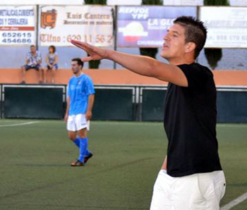 Leví Cantero, entrenador del Churriana CF (LÁZARO)