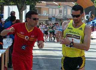 Paquillo Fernández durante el transcurso de la carrera Paquillo Fernández durante el transcurso de la carrera