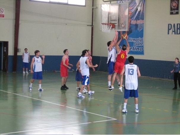 El CB Monachil es aun mas líder tras vencer en Motril