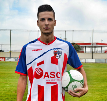 El Arenas se sigue reforzando 