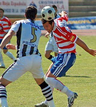 Montes, que salio de titular, consiguió el gol del empate (L. O.) Montes, que salio de titular, consiguió el gol del empate (L. O.)