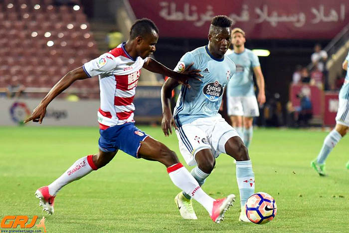 Agbo Uche, uno de los pocos jugadores que salvó el aprobado (J. M. BALDOMERO)