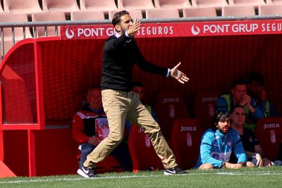 Planagumá ha durado una temporada en el banquillo del filial 