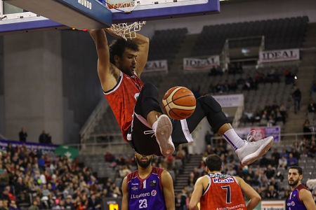 Devin Wright ha sido el mejor jugador de la jornada (GARNATA)