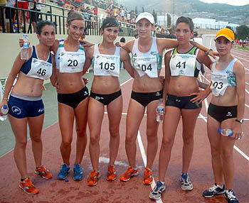 Representación femenina de la Juventud Atlética Guadix en Motril Representación femenina de la Juventud Atlética Guadix en Motril
