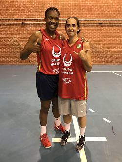 Isnelle Natabou y Bea Cala ya están en Granada 