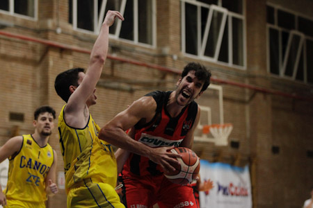 El Coviran ha sufrido la primera derrota de la temporada (PHOTOGRAPHERSPORT) 