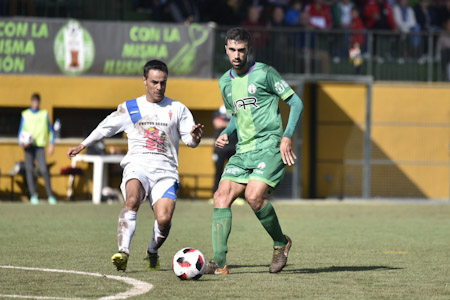 Toni hizo el gol del Guadix CF (@JUANCAMARTOS)