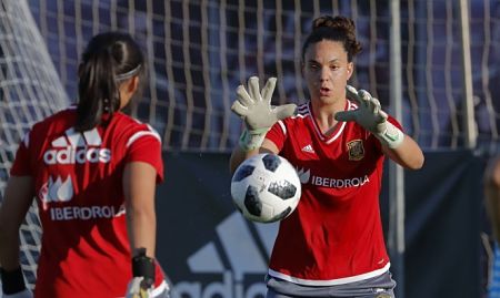 María Valenzuela durante un entrenamiento con la selección (GRANADA CF) 