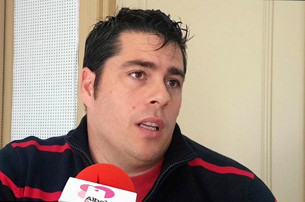 Rafa Callejas, entrenador del FC Cubillas, durante la entrevista (GRJ)