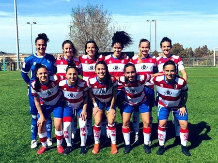 El Granada Femenino venció en Caceres (GRANADA CF)