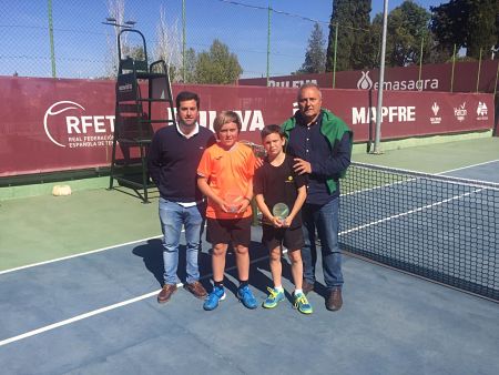 Pablo Pérez se ha proclamado campeón de Granada de tenis (A.T. TROVADOR) Pablo Pérez se ha proclamado campeón de Granada de tenis (A.T. TROVADOR)
