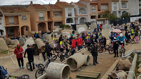 El Campeoanto de Andalucía de Trial Bici hará parada en Huétor Vega (FAC) El Campeoanto de Andalucía de Trial Bici hará parada en Huétor Vega (FAC)