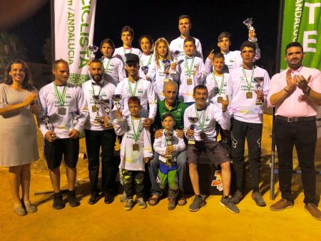 Campeones de Andalucia en las distintas categorías (AYTO. ALMUÑÉCAR) Campeones de Andalucia en las distintas categorías (AYTO. ALMUÑÉCAR)
