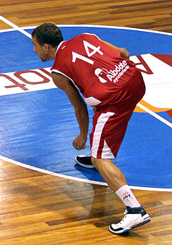 Rubén Pérez en la cancha (ARCHIVO) Rubén Pérez en la cancha (ARCHIVO)