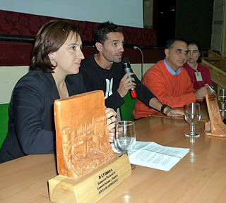 Paquillo durante su charla a los internos del Centro Provincial Paquillo durante su charla a los internos del Centro Provincial