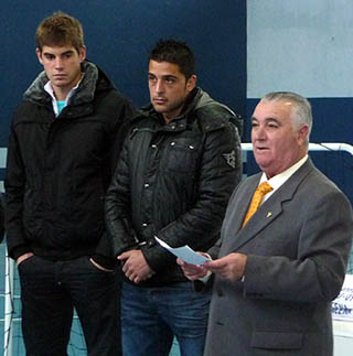 Raúl Fernández y Tariq durante el acto de clausura (GRJ) Raúl Fernández y Tariq durante el acto de clausura (GRJ)