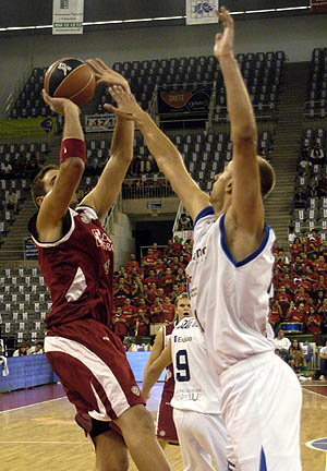 Alicante ha ganado seis partidos en casa de ocho (GRJ) Alicante ha ganado seis partidos en casa de ocho (GRJ)