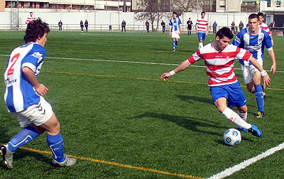 El Granada CF doblegó al Motril CF en el campo de la Federación (LÁZARO) El Granada CF doblegó al Motril CF en el campo de la Federación (LÁZARO)