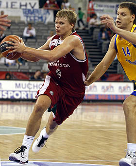 El finés en el encuentro ante el Joventud (ACBMEDIA) El finés en el encuentro ante el Joventud (ACBMEDIA)