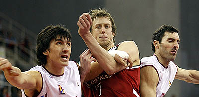 Ingles en el último encuentro ante el Xacobeo en el Palacio (ACBMEDIA) Ingles en el último encuentro ante el Xacobeo en el Palacio (ACBMEDIA)