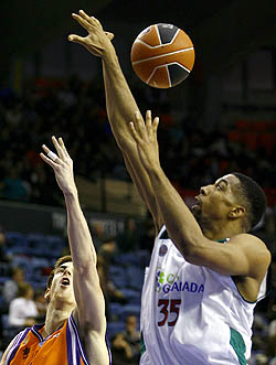 Hendrix en una acción en Valencia (ACBMEDIA) Hendrix en una acción en Valencia (ACBMEDIA)