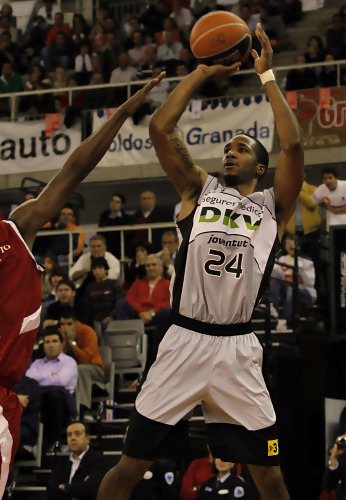 Clay Tucker será la principal amenaza ofensiva de la Penya Clay Tucker será la principal amenaza ofensiva de la Penya