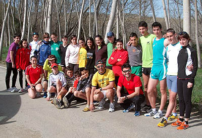 Un momento de la convivencia de los atletas andaluces con la JAG (GRJ) Un momento de la convivencia de los atletas andaluces con la JAG (GRJ)